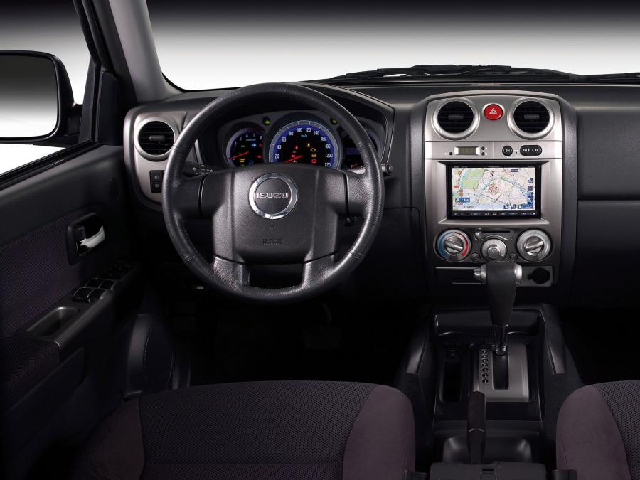  Isuzu D-Max Double Cab 2006 года  (фото 7 из 19)